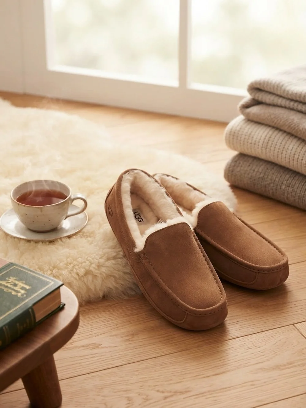 UGG Men's Chestnut Suede Shearling Driving Moccasin